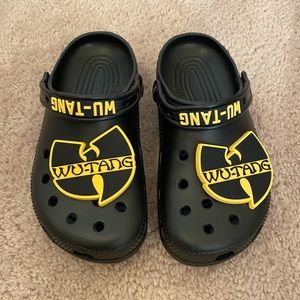 Crocs x Wu-Tang Clan Size 8 Women 6 Men Classic Clog Black & Yellow Croc